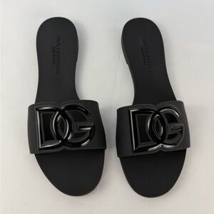 DG Dolce & Gabbana DG MILLENNIALS  Rubber Slides Sandals Black Size 6